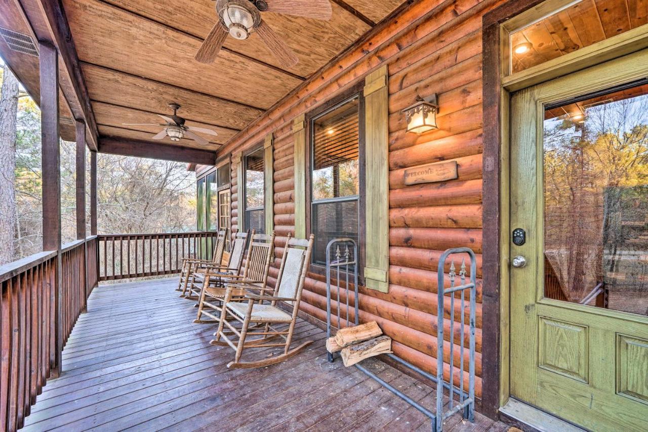 Broken Bow Cabin With Deck, Hot Tub And Fire Pit! Vila Exterior foto